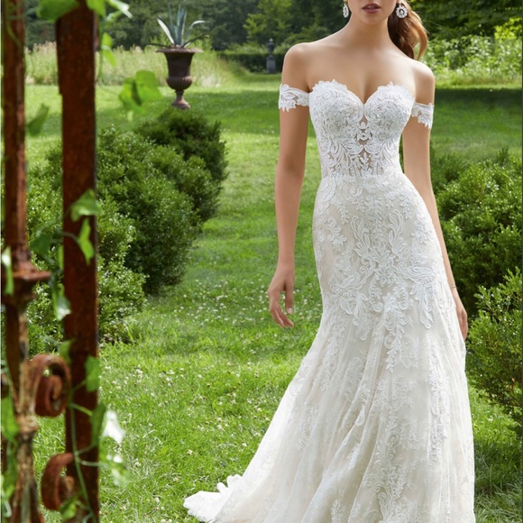 Wedding Dress Morilee Designer! - Picture 3 of 6